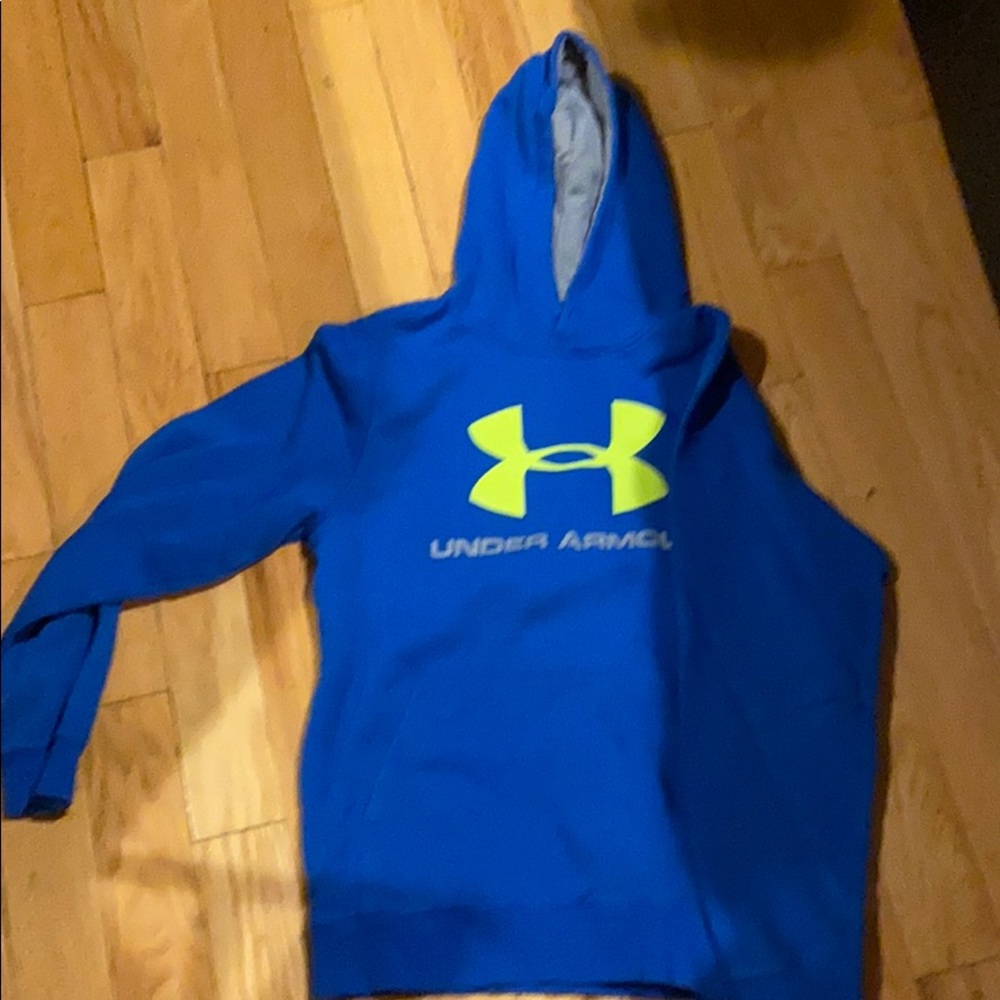 Under Armour hoodie